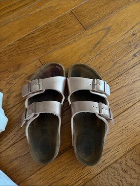 Birkenstock Kids Double Buckle Sandals in Metallic Rose Gold